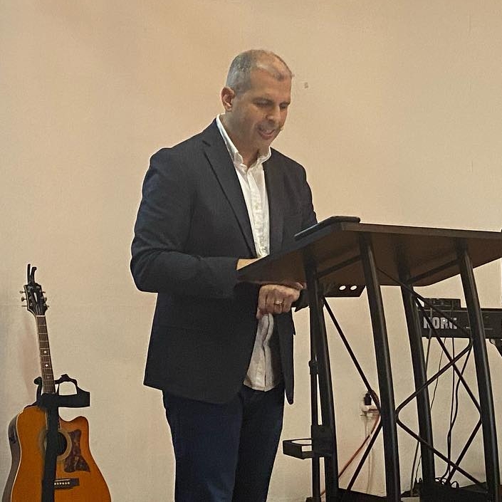 Pastor Xavier Torrado de Iglesia Gracia Redentora en Vega Baja
